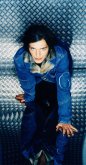 brian-molko-2000-0100